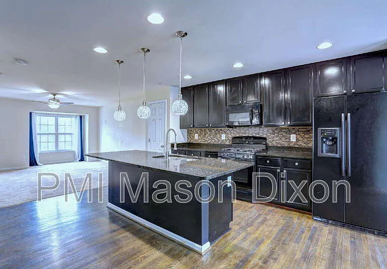 8434 Stansbury Lake Dr — Photo 10