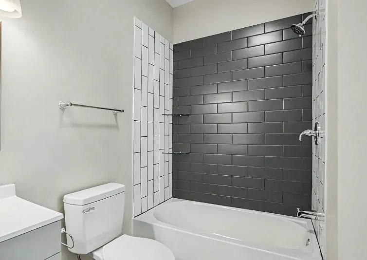 1037 S 4th St #2 — Photo 24