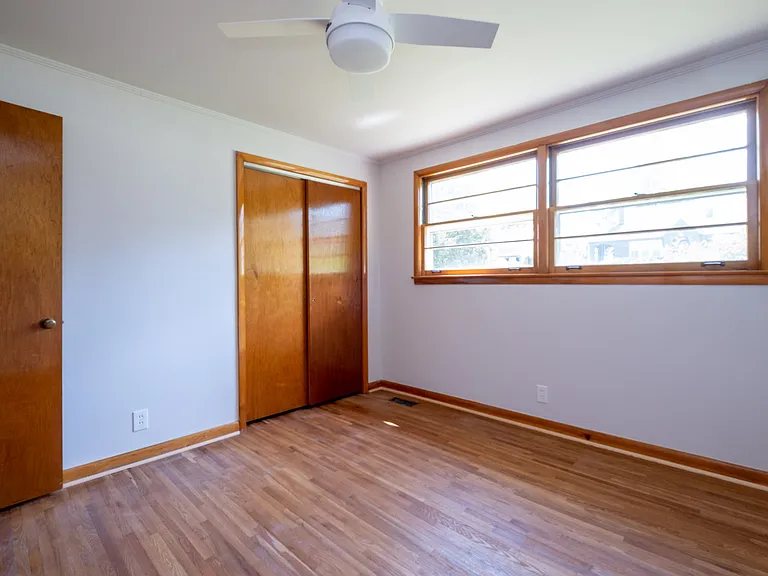 1021 Maynor Ave — Photo 8
