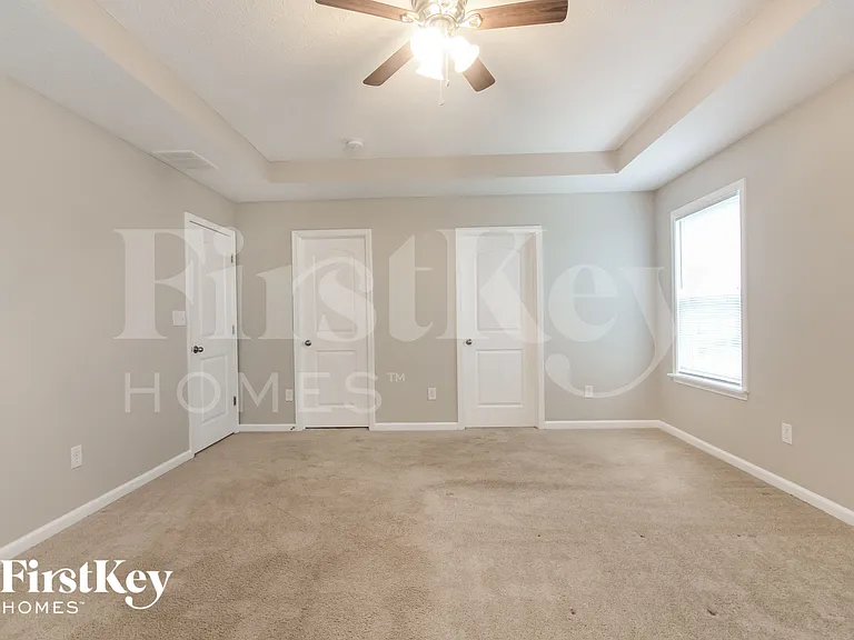5776 Bluff View Ln — Photo 7