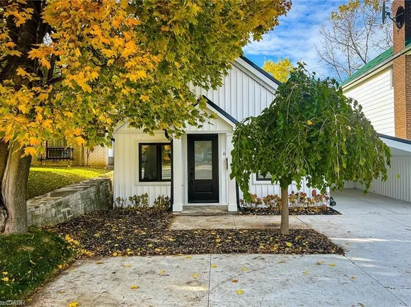 654 W 5th St, Hamilton, ON L9C 3R2