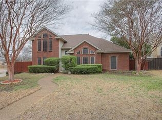 6026 Brookline Dr, Rowlett, TX 75089