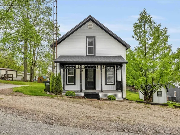169 Monroe St, Fredericksburg, OH 44627