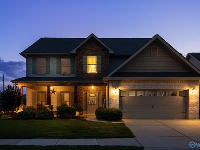 3032 Greenway Cir SE, Owens Cross Roads, AL, 35763