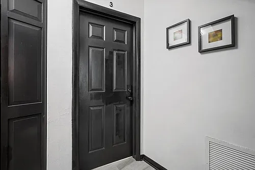 (Undisclosed Address) Photo 1