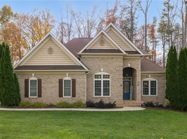196 Topside Ct, Stokesdale, NC 27357