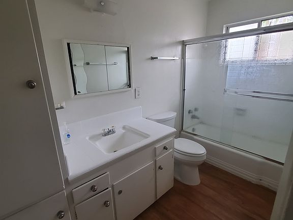 2nd image of 1844 Hornblend St #7