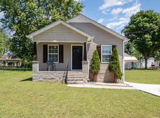 614 Maple St, Manchester, TN 37355