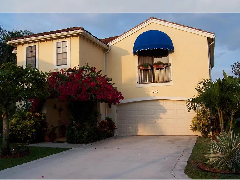 1760 Shoreside Cir — Photo 1