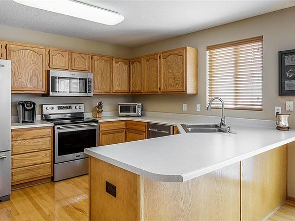 2nd image of 9316 Lake Dr