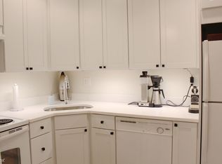 3 Worcester Sq APT 3C, Boston, MA 02118