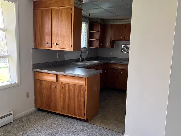 280 Cherry Ln — Photo 3