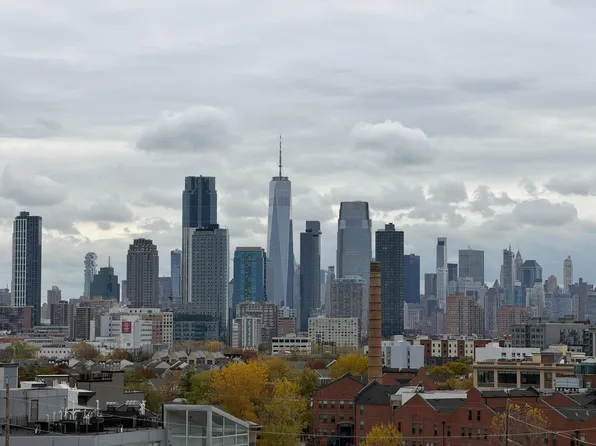 499 Communipaw Avenue image 10 of 10