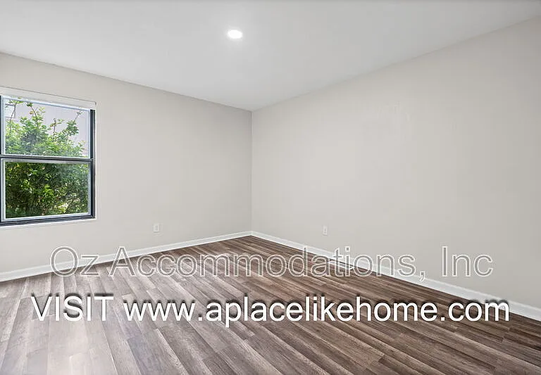 13909 Falkirk Cir — Photo 14