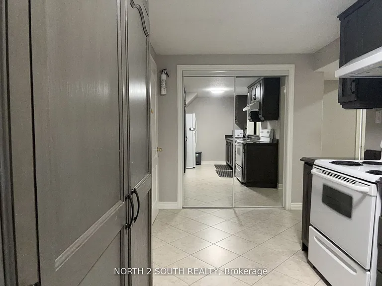 12 Villandry Cres #BASEMENT — Photo 23