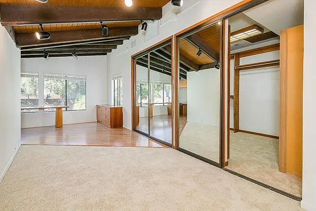 3488 Barhite St — Photo 27