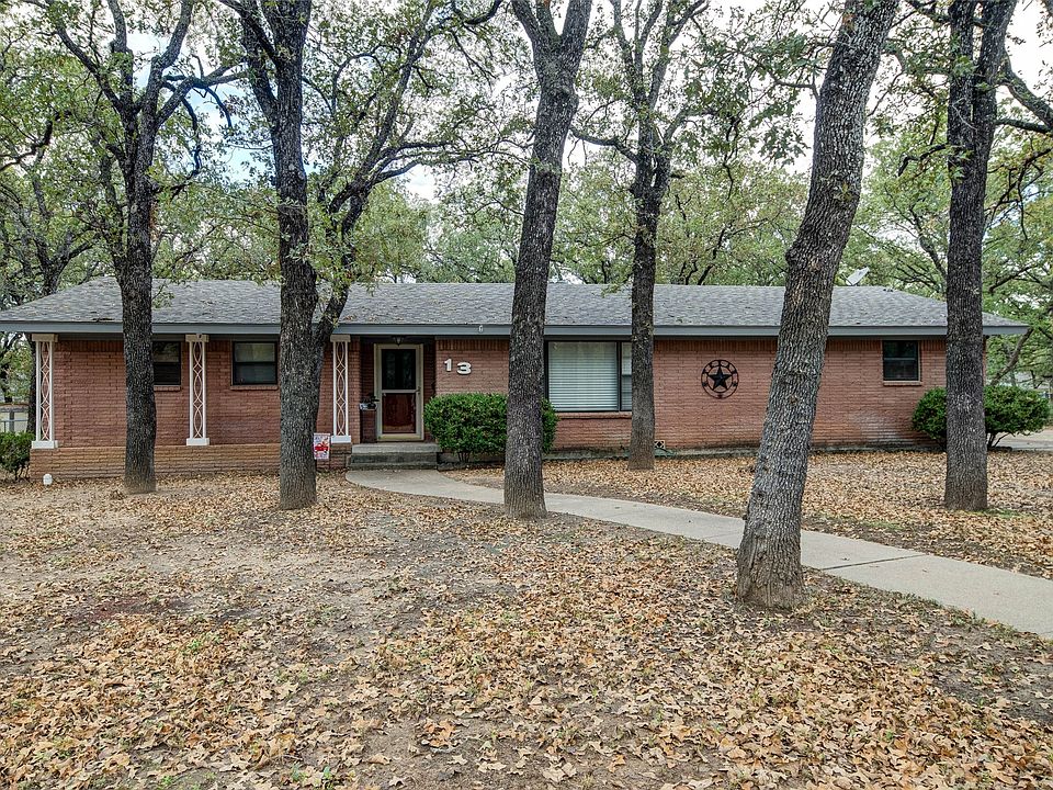 1st image of 13 Robinhood Dr