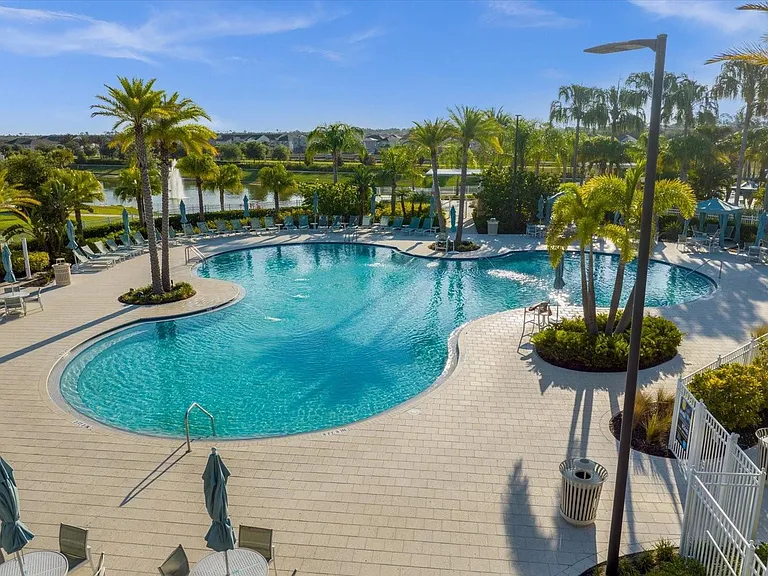 8944 Coconut Breeze Dr — Photo 34