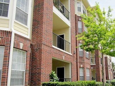 5th image of 9701 Meyer Forest Dr #345