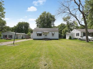 903 N Willis Ave, Champaign, IL 61821