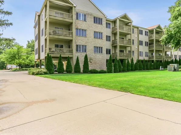 3801 Clubhouse Dr APT 105, Champaign, IL 61822