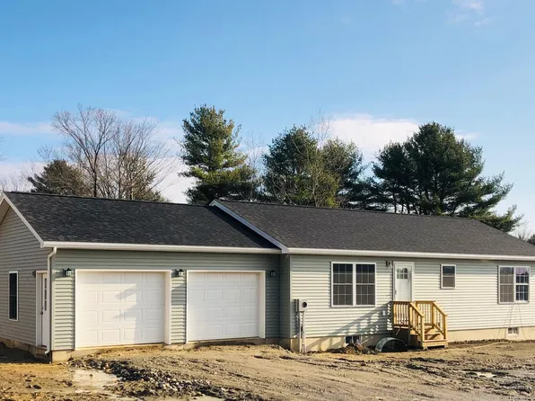 33 Lawson Rdg, Richmond, ME 04357