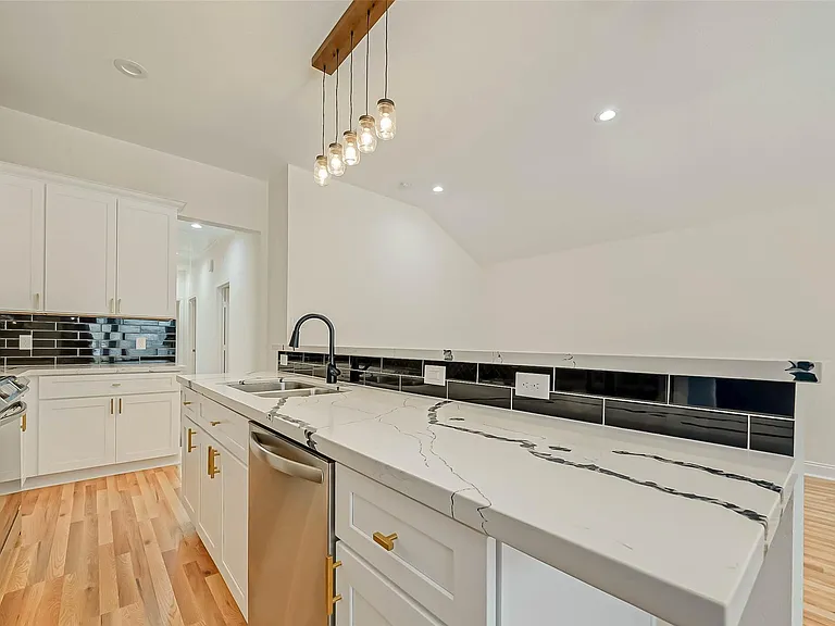 7339 Krueger Rd #A — Photo 13