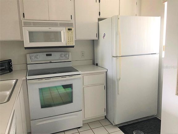 3rd image of 3310 Loveland Blvd Unit 1107