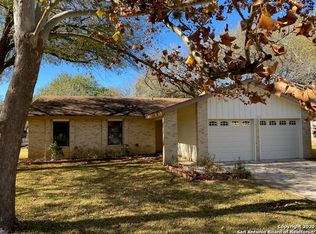 212 Azalea Trl, Boerne, TX 78006