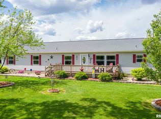 501 W Wilson St, Fillmore, IL 62032