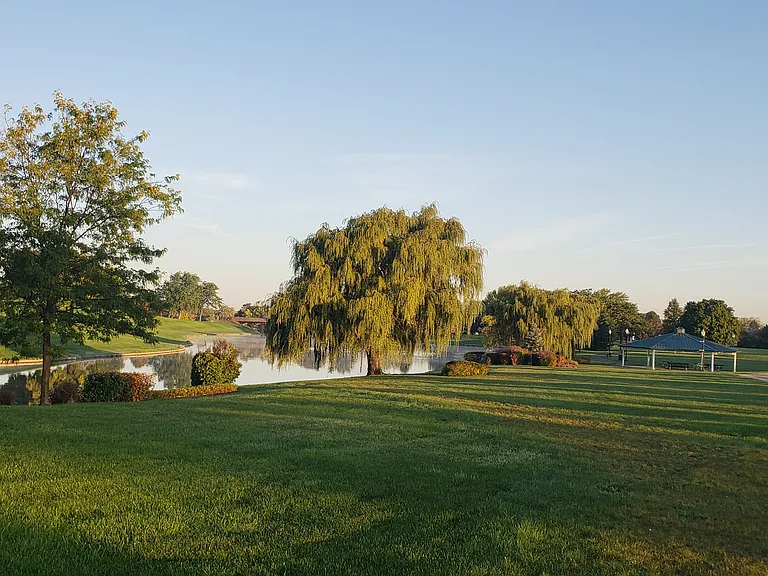 1245 N Regency Dr — Photo 26