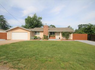 2864 King St, Redding, CA 96002