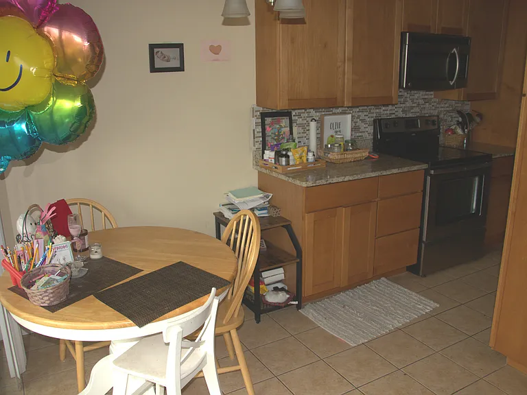 6000 Oakwood Dr #4D — Photo 5