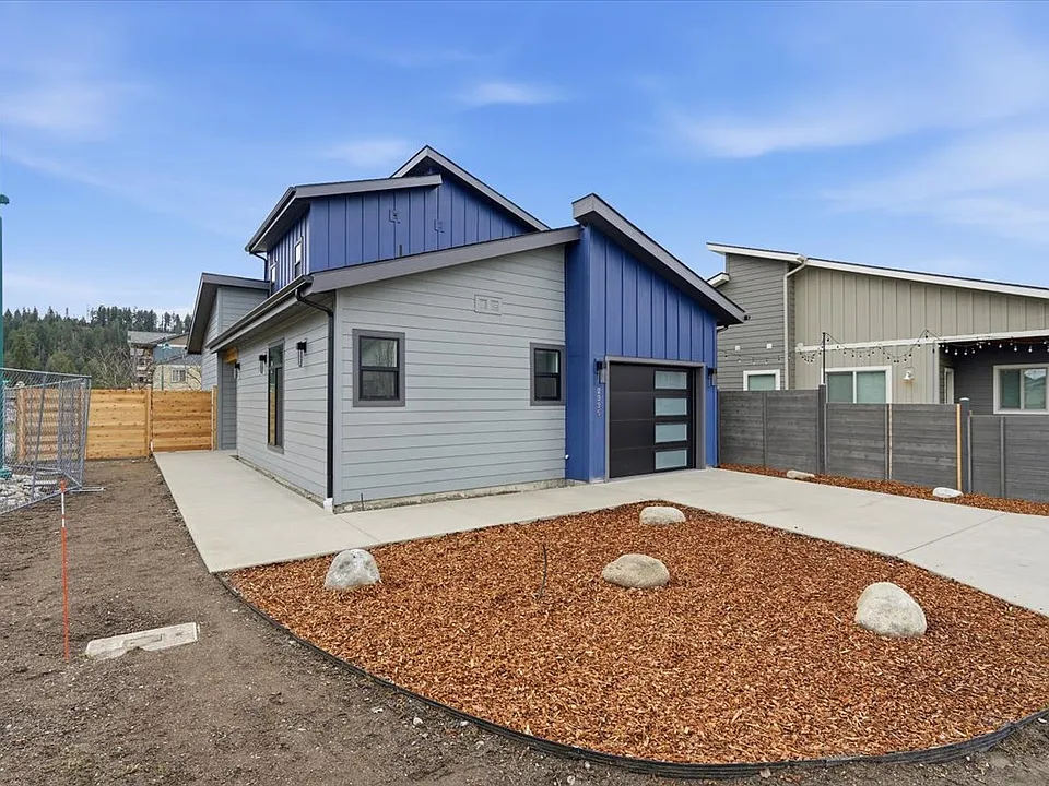 2996 N Casa Ct