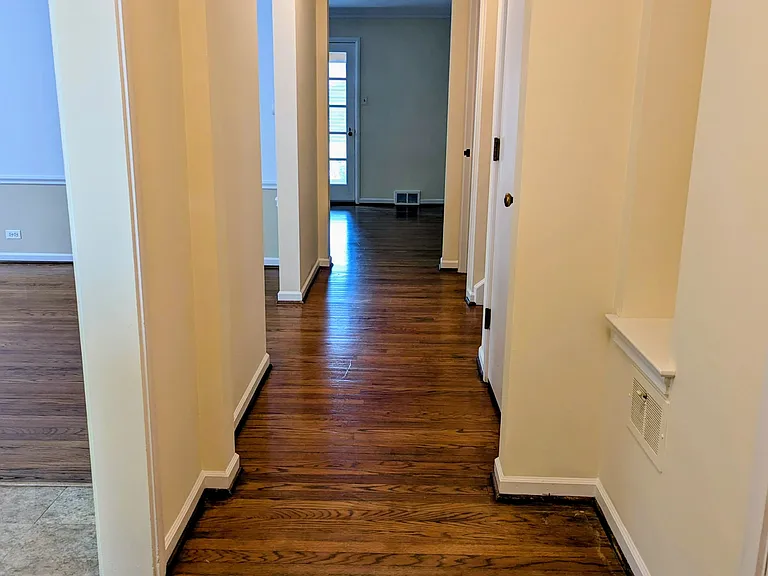Foyer / Entry Hall; Smart Whole-House Thermostat