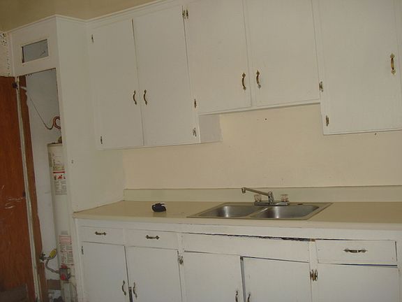 5th image of 33212 W El Progresso Ave