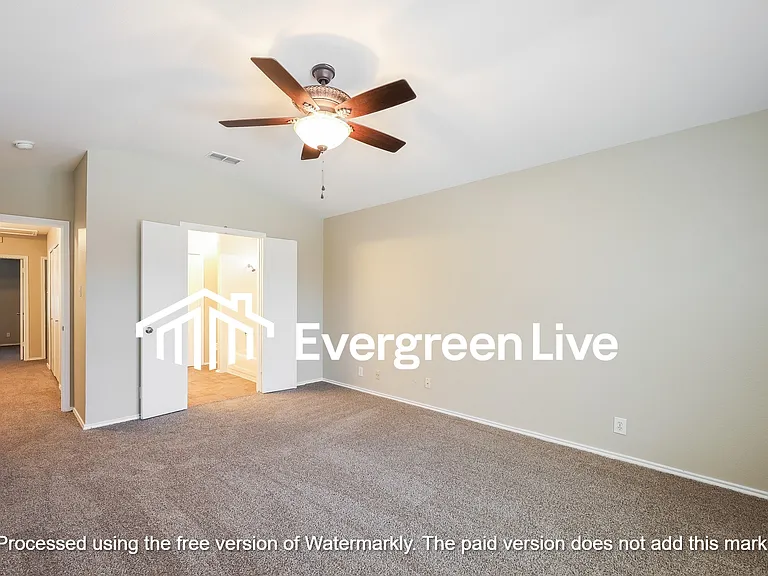 9438 Gillcross Way — Photo 9