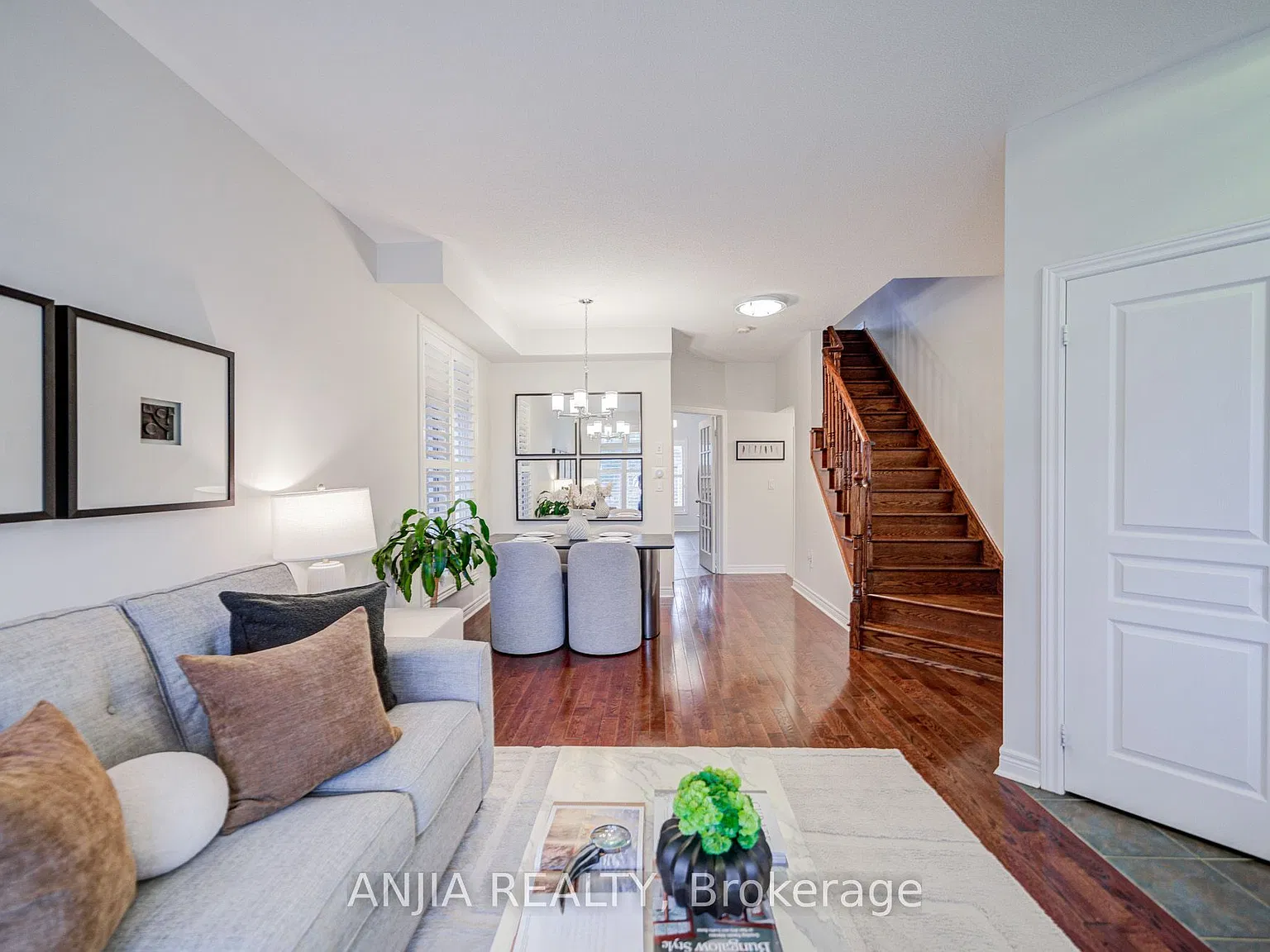 3 bed, $3,300 — Photo 4
