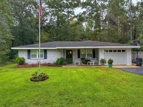 186 Pine Hill Dr, Defuniak Springs, FL 32435