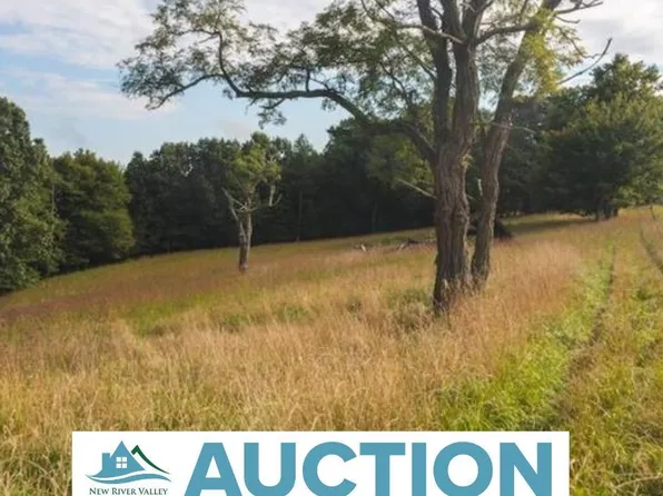 Pugh Rd NW, Riner, VA 24149