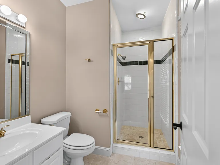 4811 Old Course Dr — Photo 16