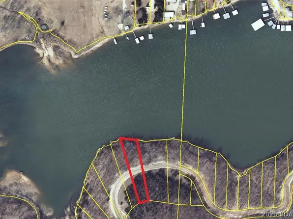 6 Jumping Bass Cove Rd, Roach, MO 65787