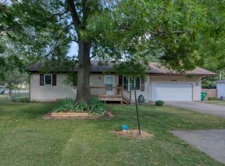 1369 Huntly Rd, Niles, MI 49120