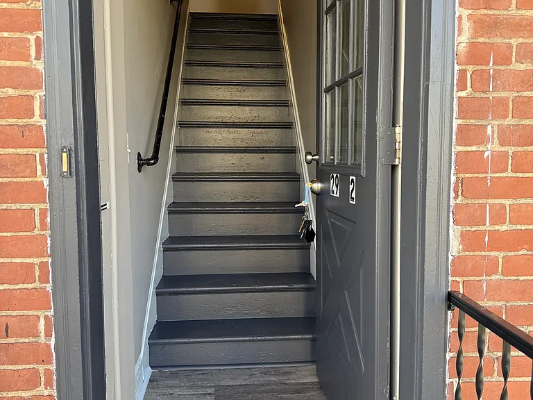 29 E Stevens St #2 — Photo 8