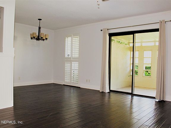 5th image of 101 Villa Del Mar Dr Unit G-2