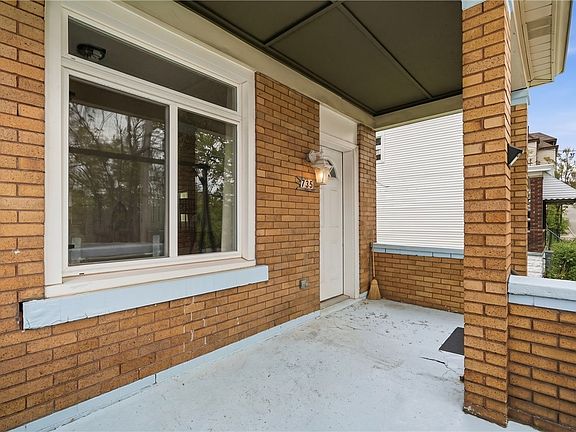 3rd image of 735 Ceres Way