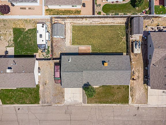 2nd image of 384 1/2 Dry Fork Way