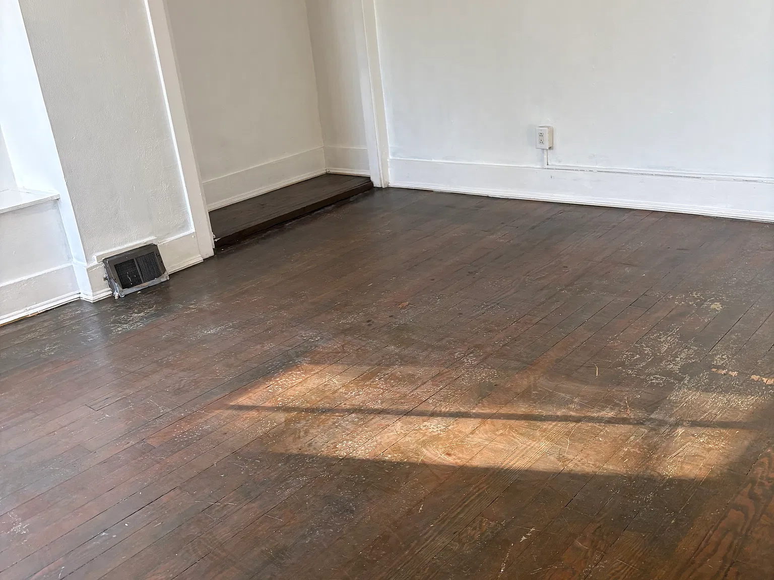 1 bed, 500 sqft, $675 — Photo 3