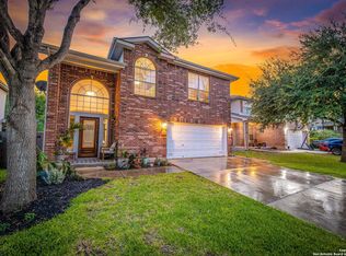 557 Foxford Run Dr, Schertz, TX 78108