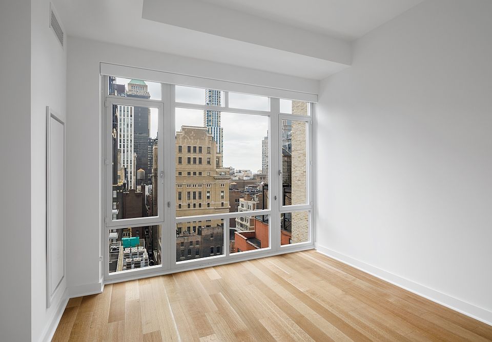 1st image of 1050 6th Ave #11C
